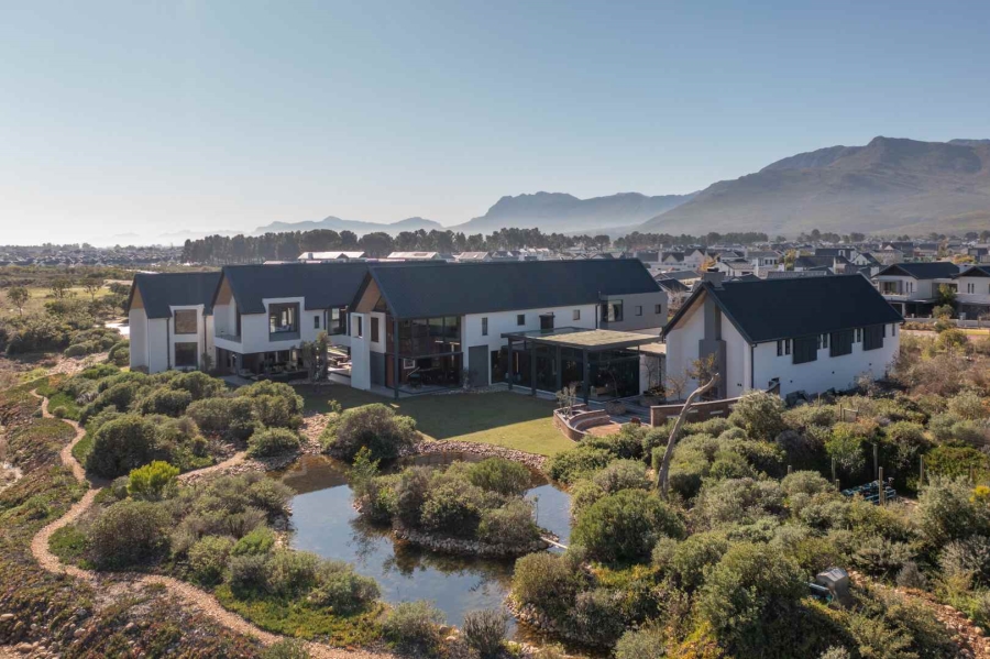 12 Bedroom Property for Sale in Val De Vie Estate Western Cape